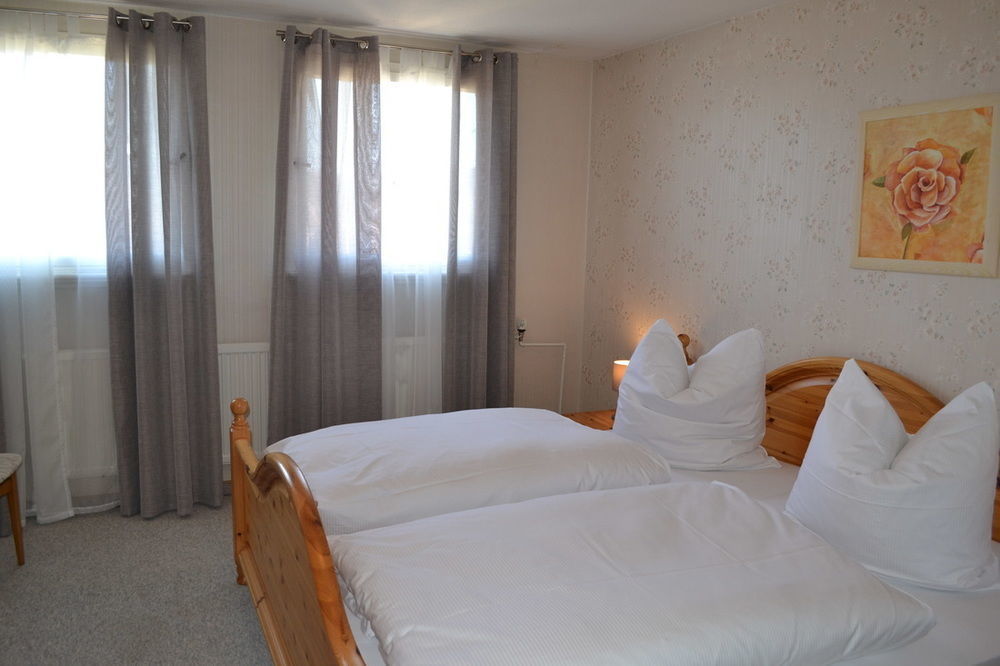Black Forest Rooms Grafenhausen Buitenkant foto