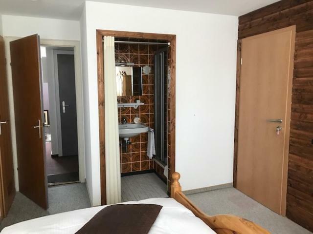 Black Forest Rooms Grafenhausen Buitenkant foto
